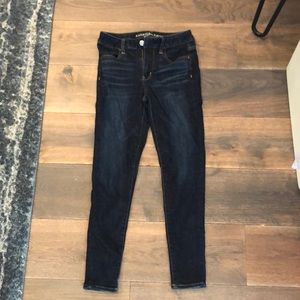 AE High Rise Jeggings Size 4